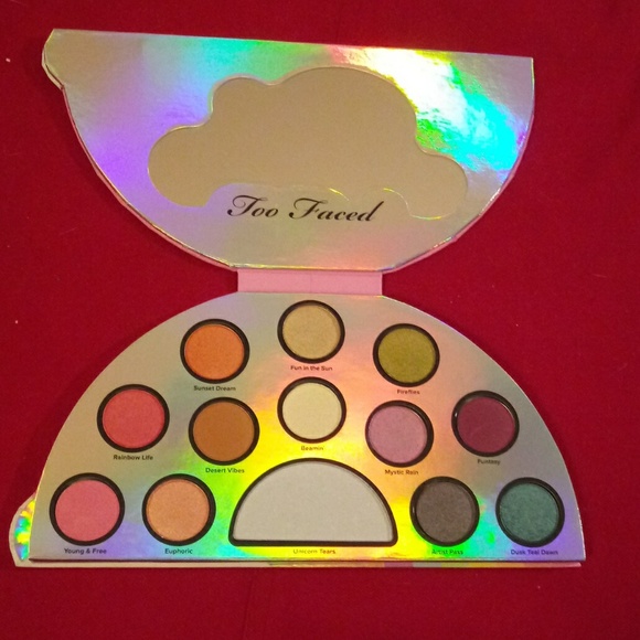 TOO FACED LIFE'S A FESTIVAL EYESHADOW PALETTE - Picture 6 of 8